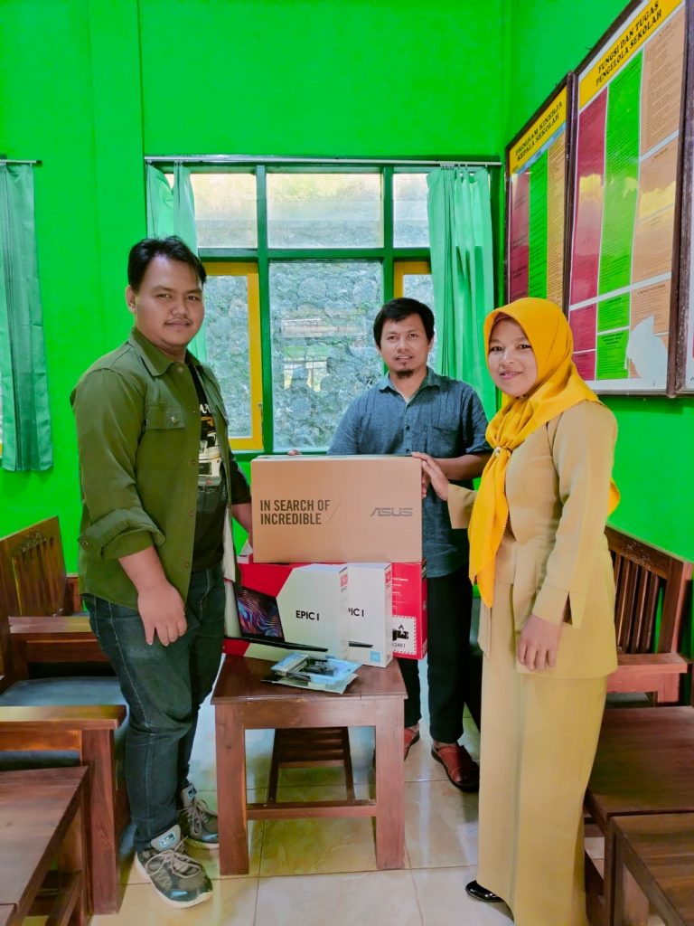 PENGADAAN BARANG SMP HASYIM ASHARI