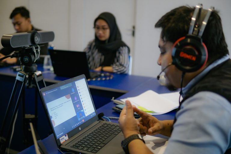 Decaa Training Centre Memberikan Pelatihan Bidang IT Pada Platform Prakerja.